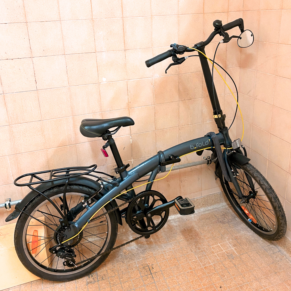 2 vélos B fold 3 et 7 en option pour se balader sur les bords de Cher